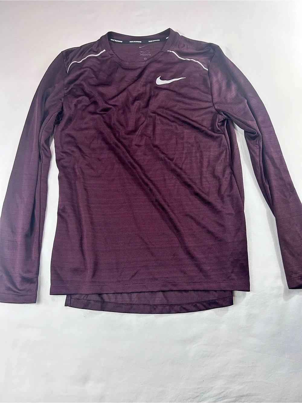 Nike Running Dri-FIT Long Sleeve maroon Large